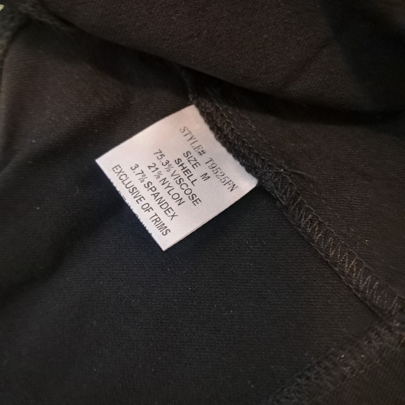 Fashion Nova Black Cropped Corset Top - Picture 4 of 7